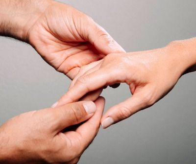 Image Décrivant SOINS VASCULAIRES et DERMATOLOGIQUES